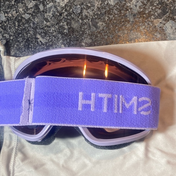 Smith Vogue Women's Ski Goggles Lilac Antifog Mirror Medium Fit - Picture 8 of 8